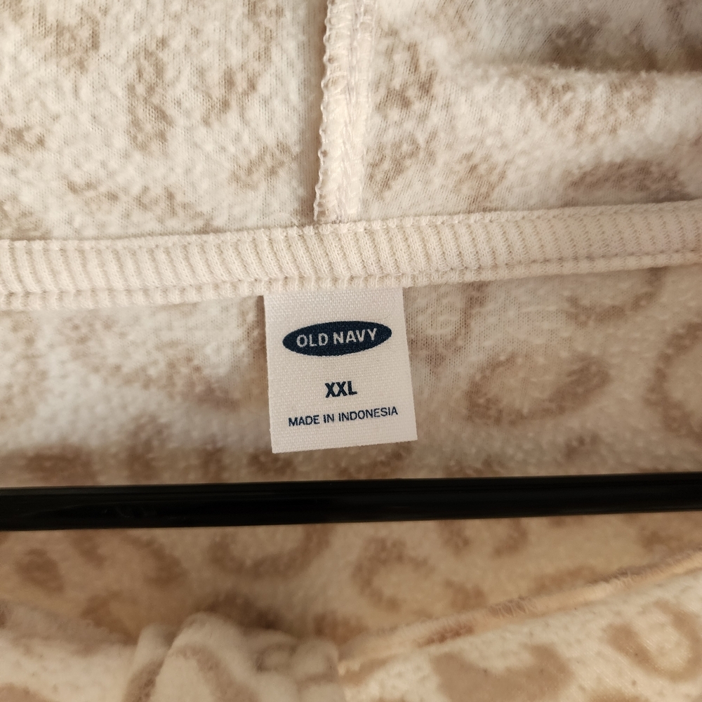 Old Navy Cream Leopard Print Cowl Neck Sweater Xxl - Picture 4 of 8
